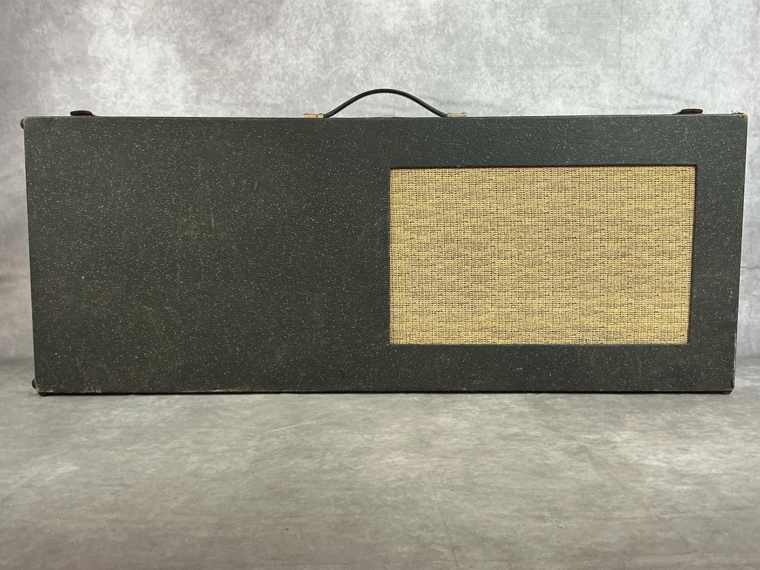 Vintage Silvertone 1448 Guitar Amp (1 of 6)