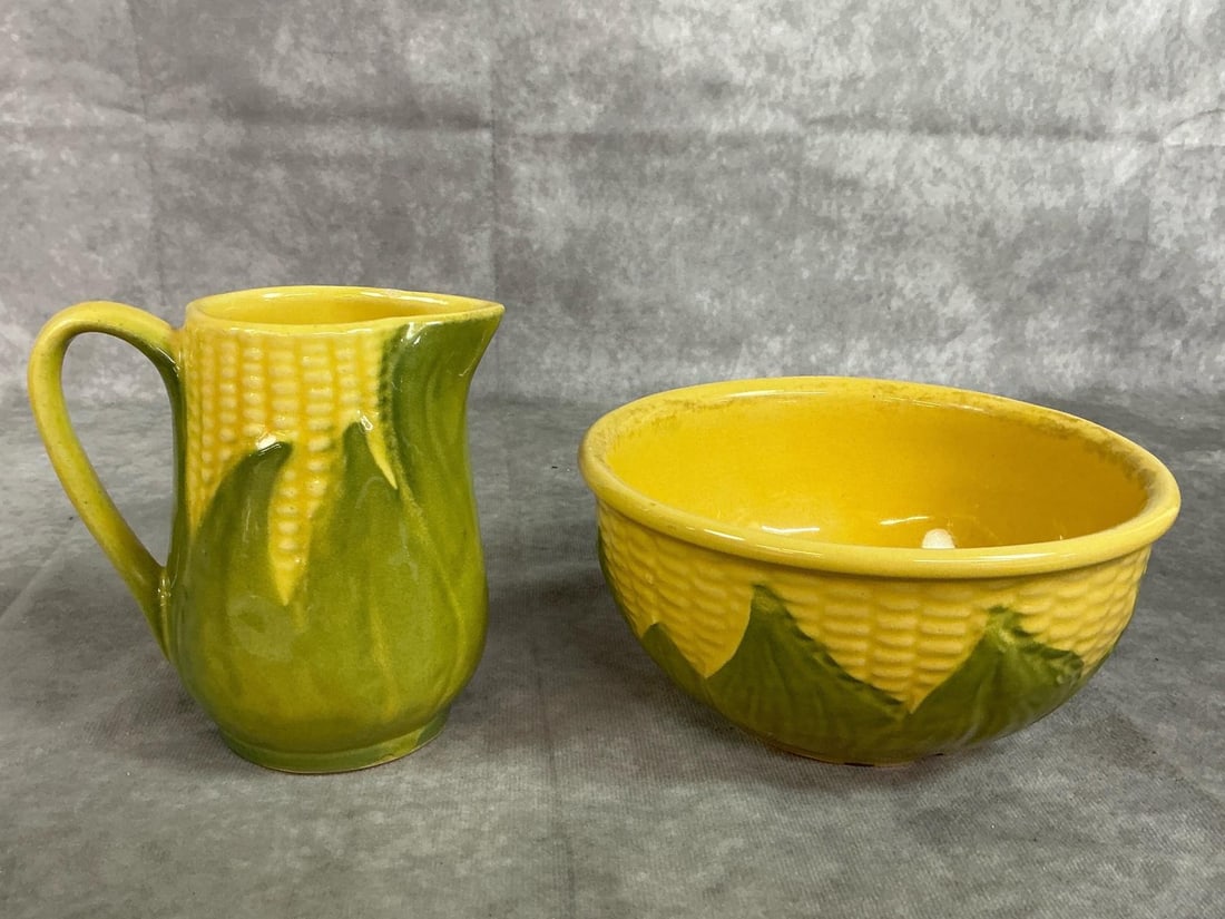 Shawnee Corn King Pottery - 7