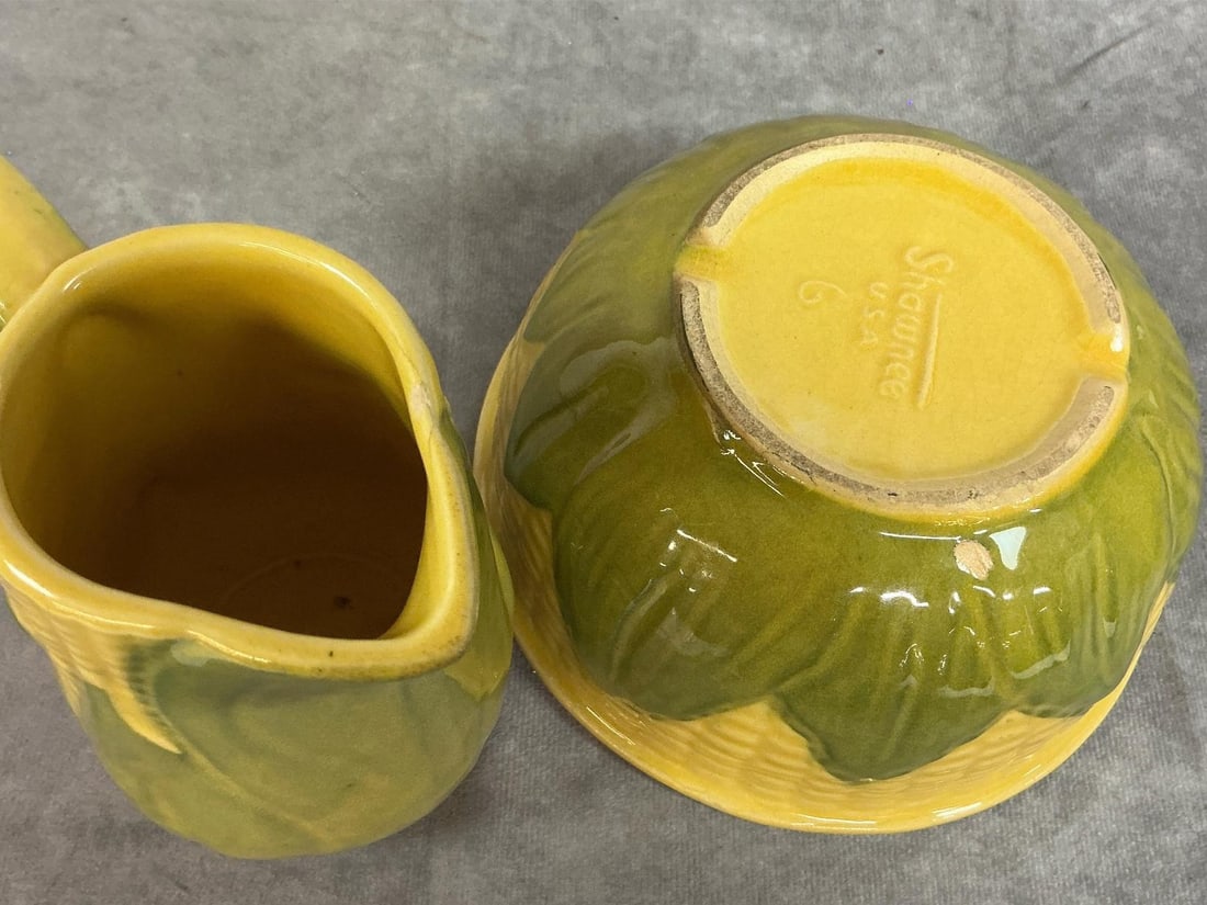 Shawnee Corn King Pottery - 8