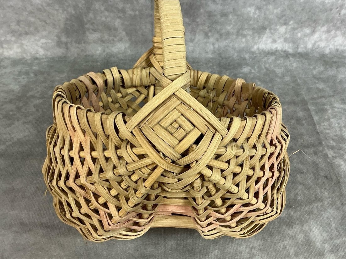 Baskets & Rolling Pins - 5