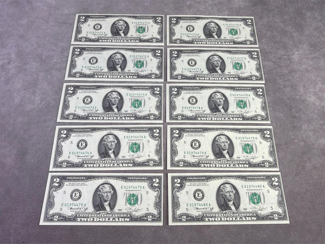 Jefferson Two Dollar Bills: Lot of ten Thomas Jefferson two dollar bills running in sequential serial numbers. All in good condition and appears to be uncirculated. Each bill measures 6.15 inches wide x 2.65 inches tall.