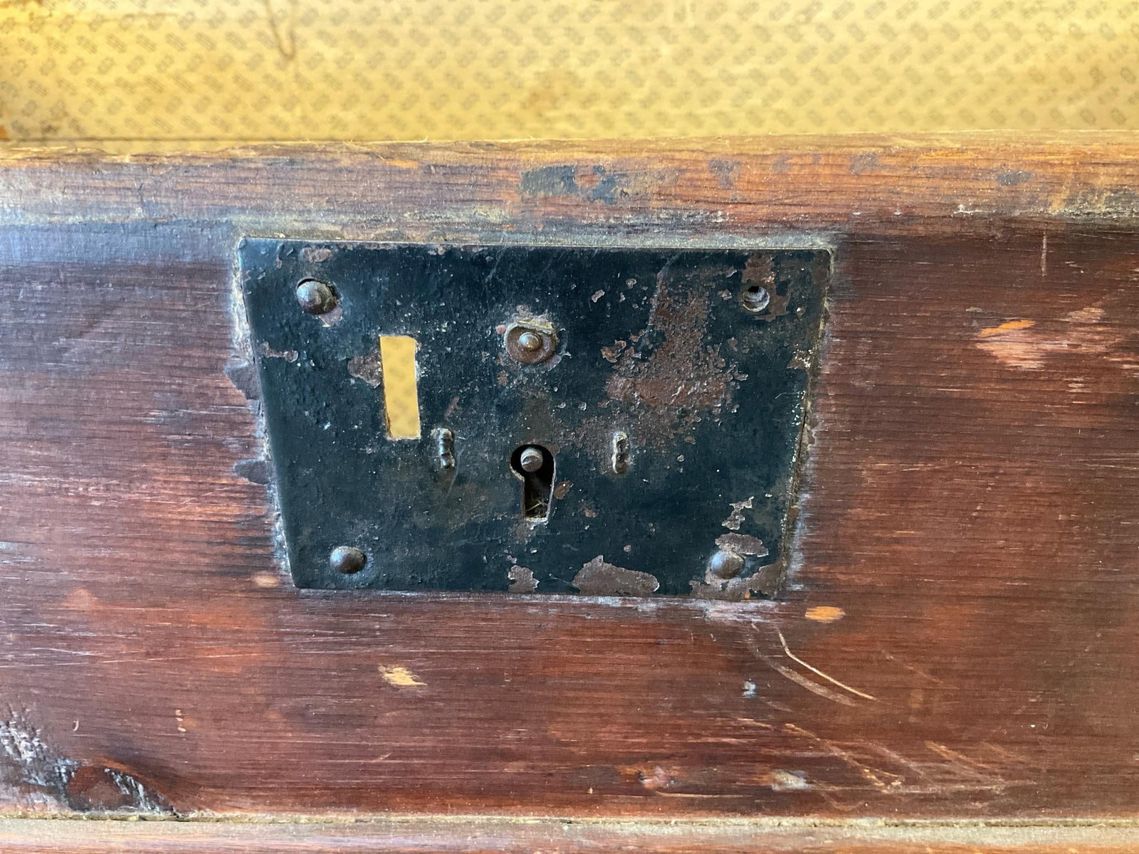 Traveler's Trunk - 10