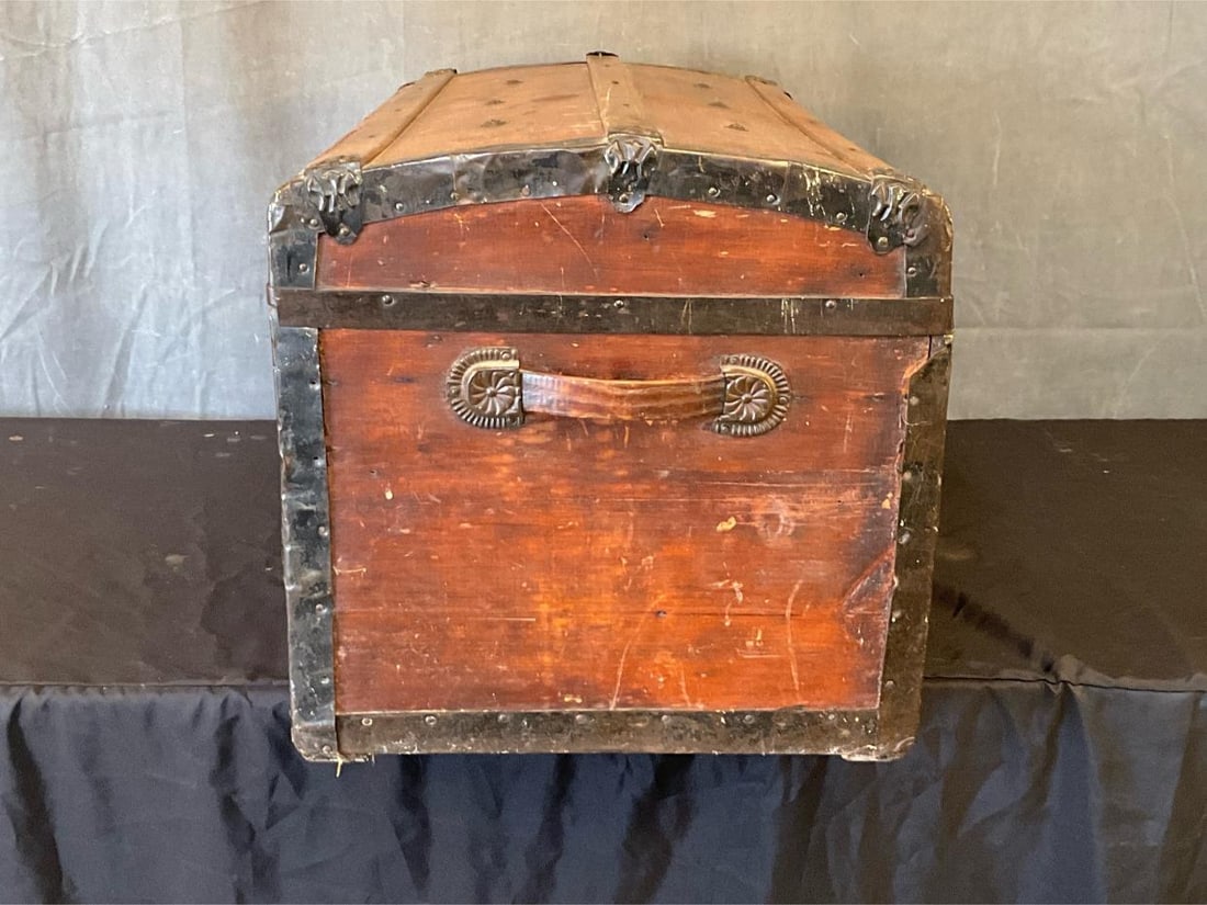 Traveler's Trunk - 2