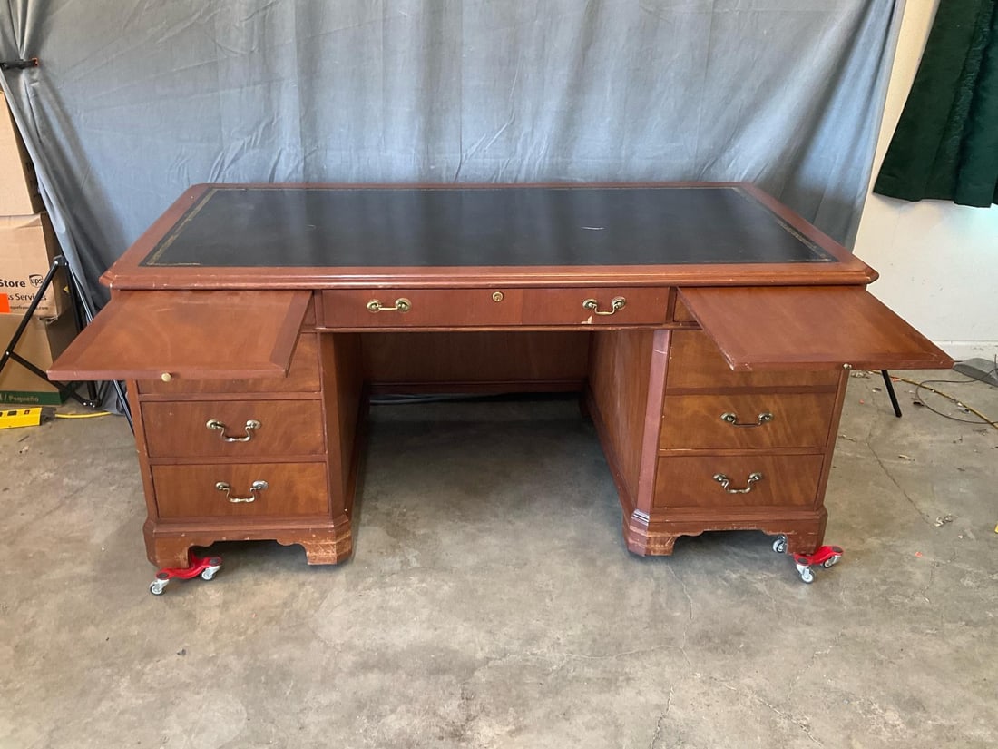 Chippendale Style Desk - 4