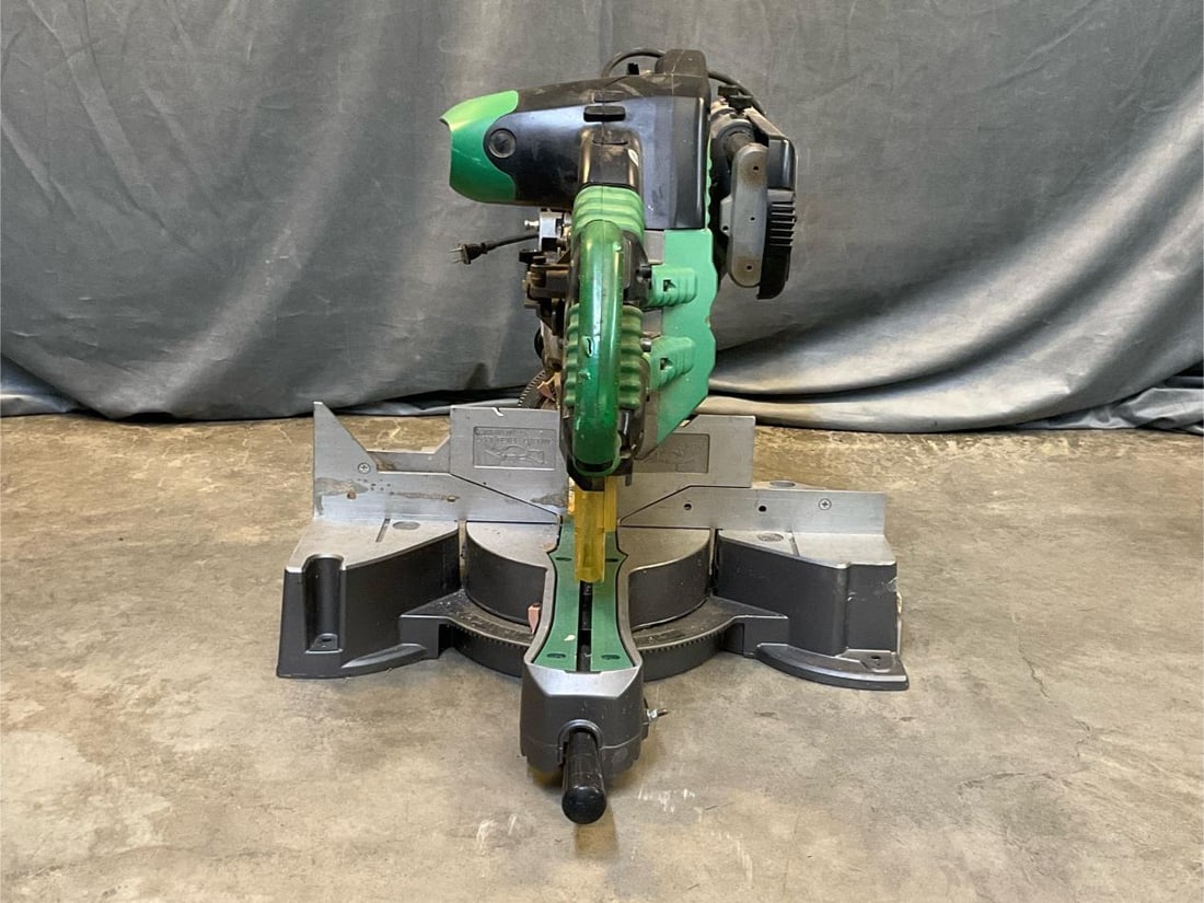 Miter Saw - 3
