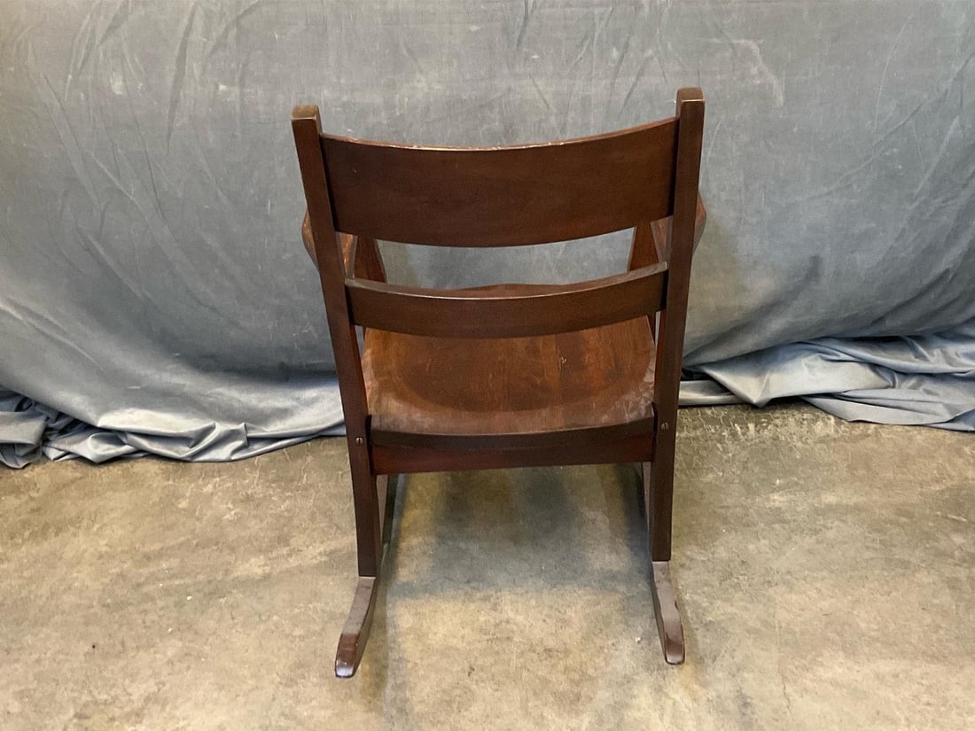 Rocking Chair - 3