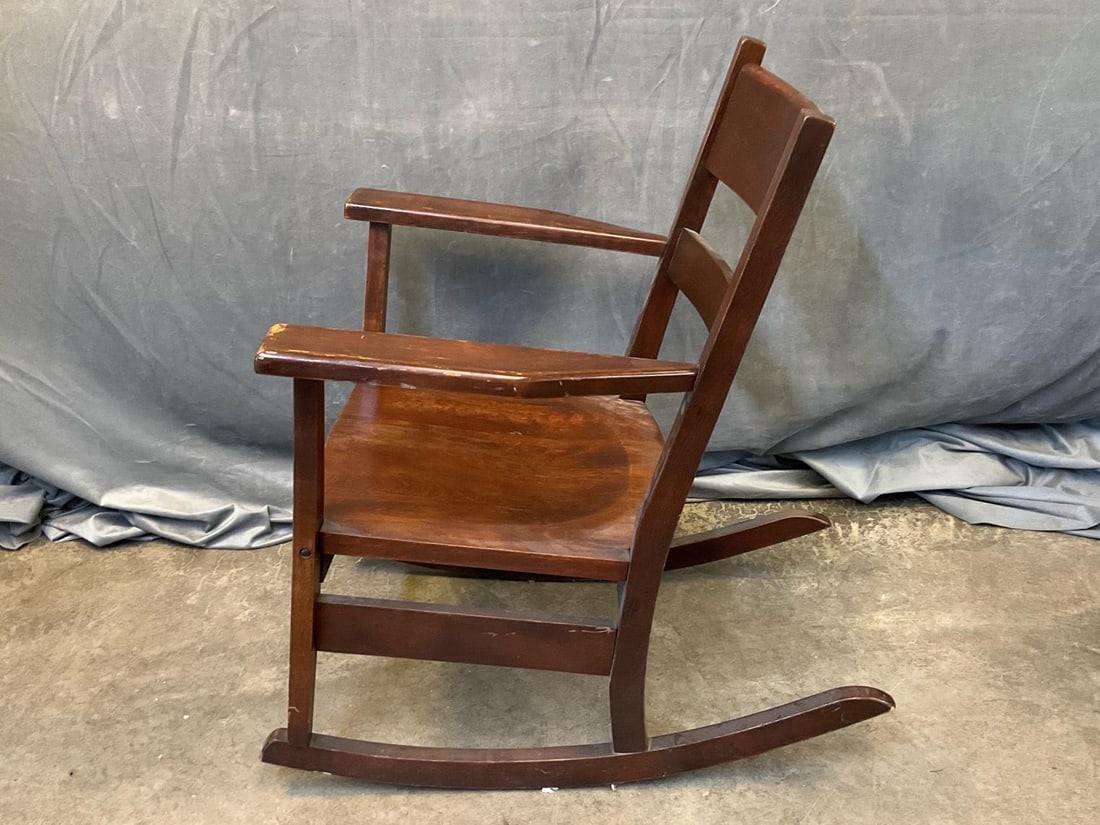Rocking Chair - 4