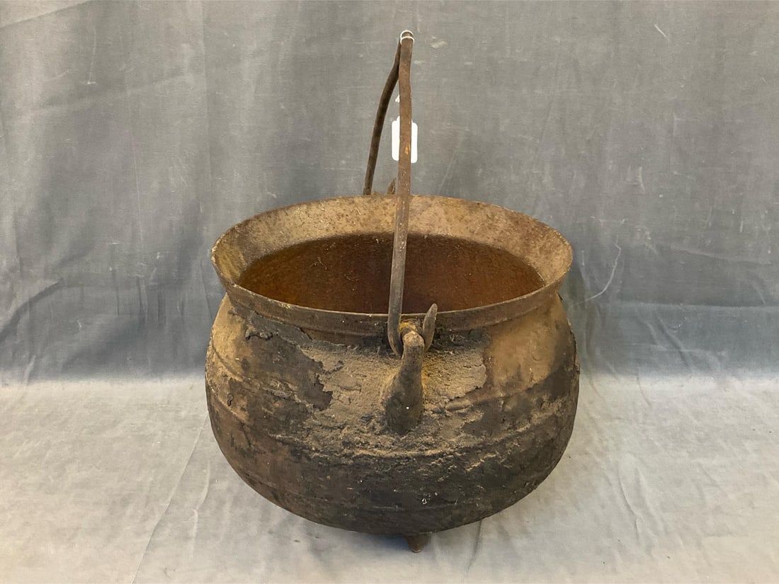 Early Iron Cauldron - 4