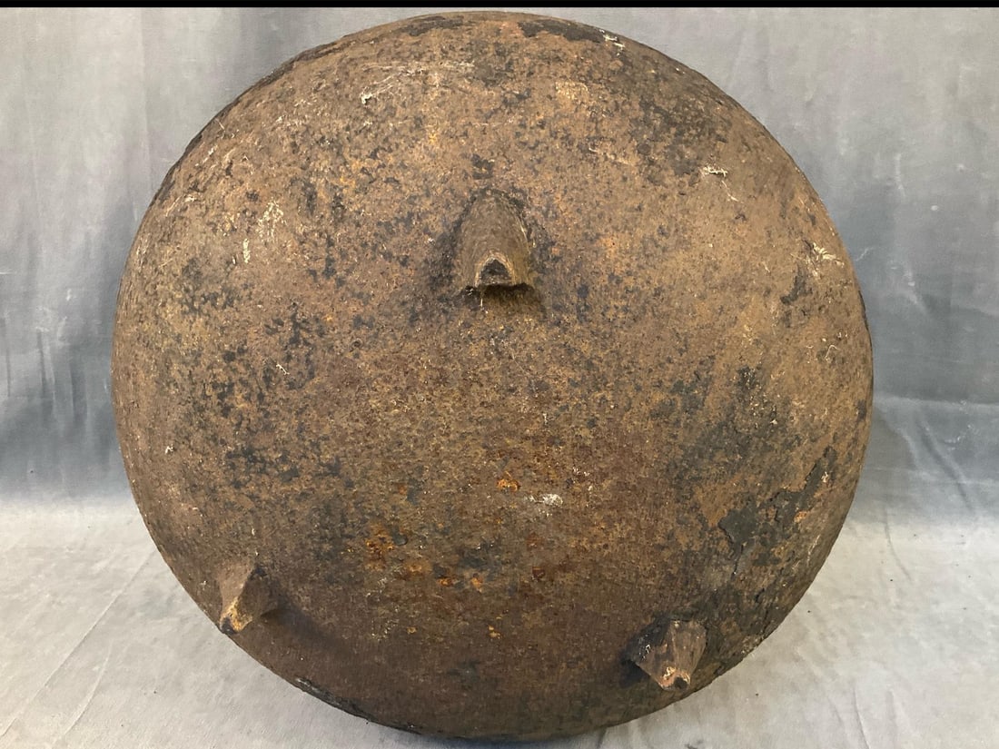 Early Iron Cauldron - 7
