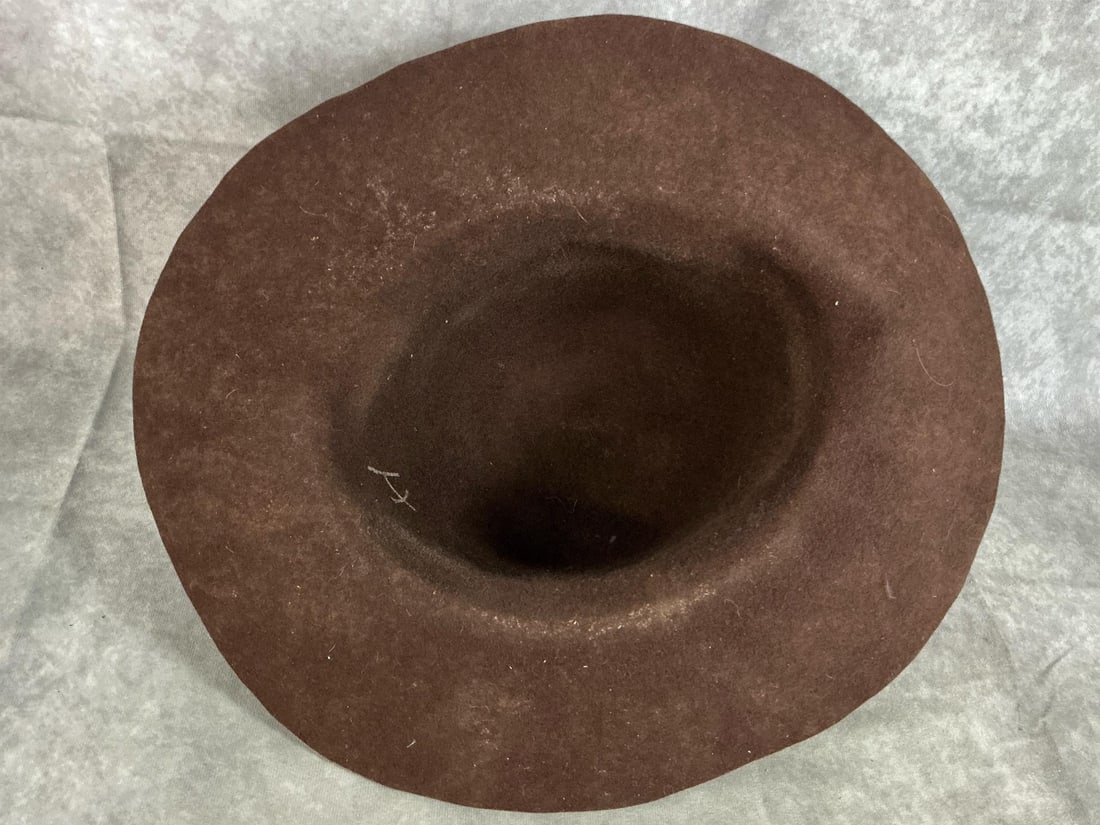 3 Felt Hats - 5