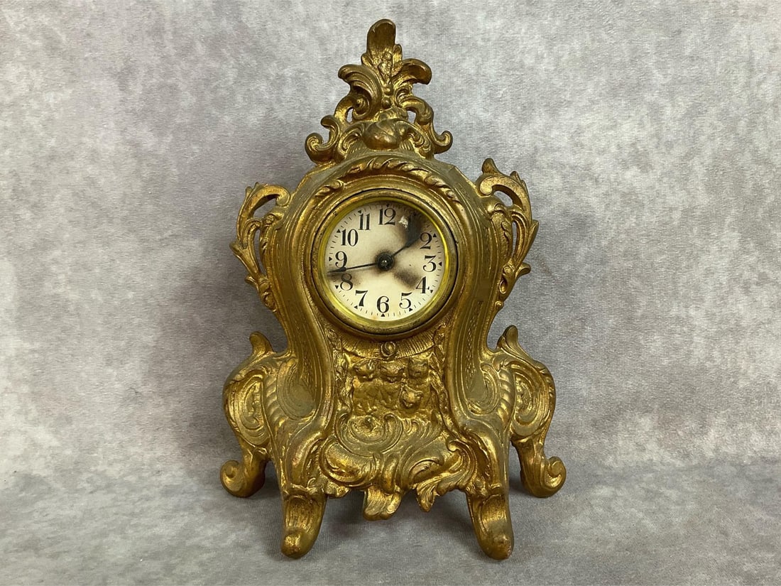 Cast Iron Clock & Horse (1 of 9)