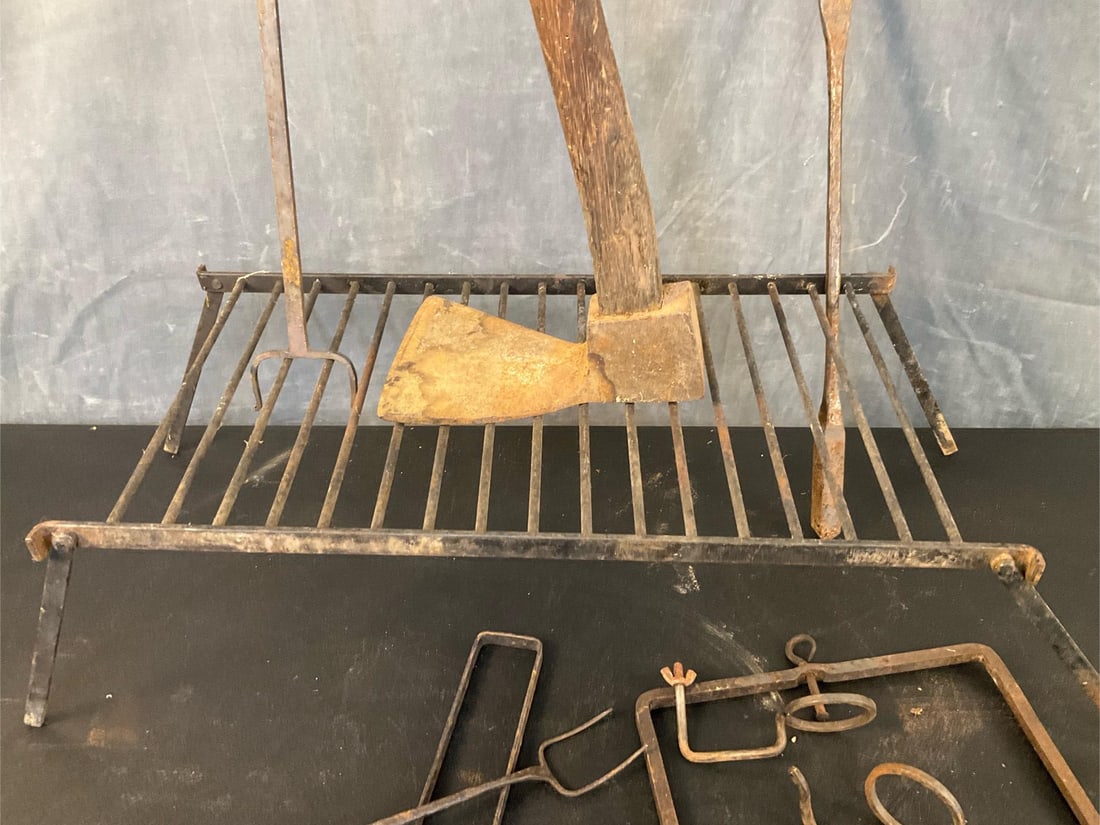 Reenactor Cooking - 4