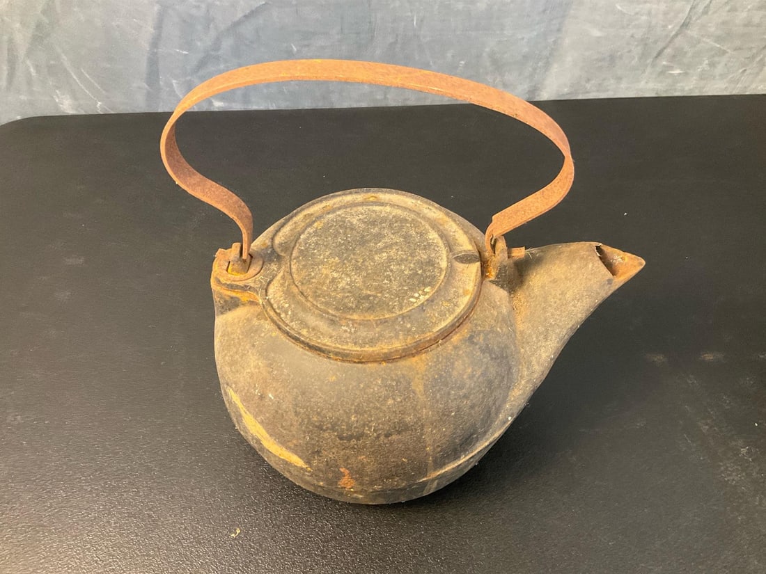 Cast Iron Cooking - 8