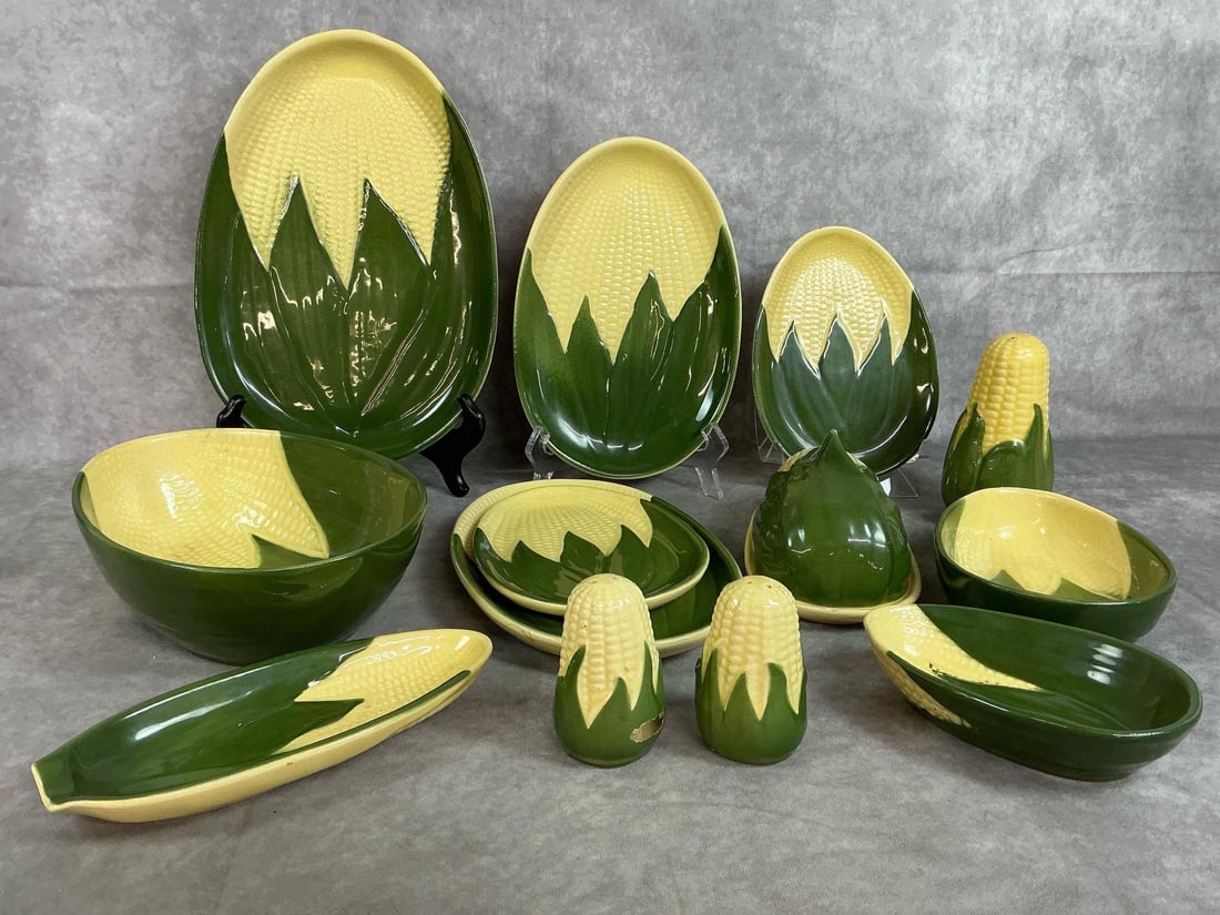 Shawnee Corn King Tableware (1 of 11)