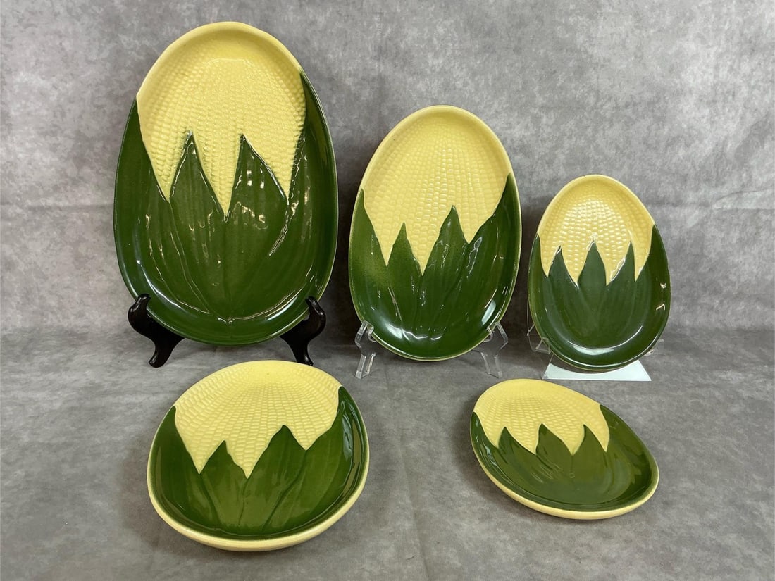 Shawnee Corn King Tableware - 2