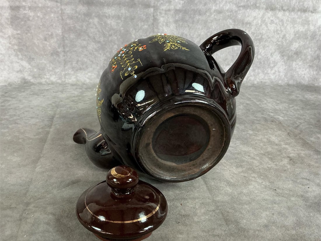 Vintage Teapots - 4