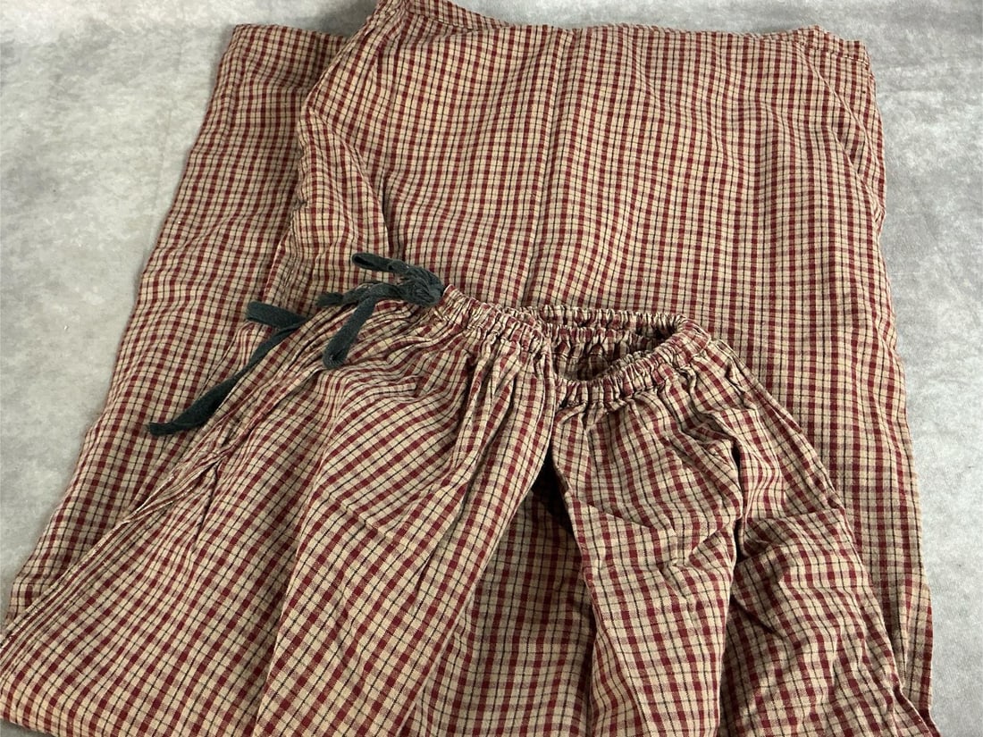 Women's Reenactor Clothes - 4