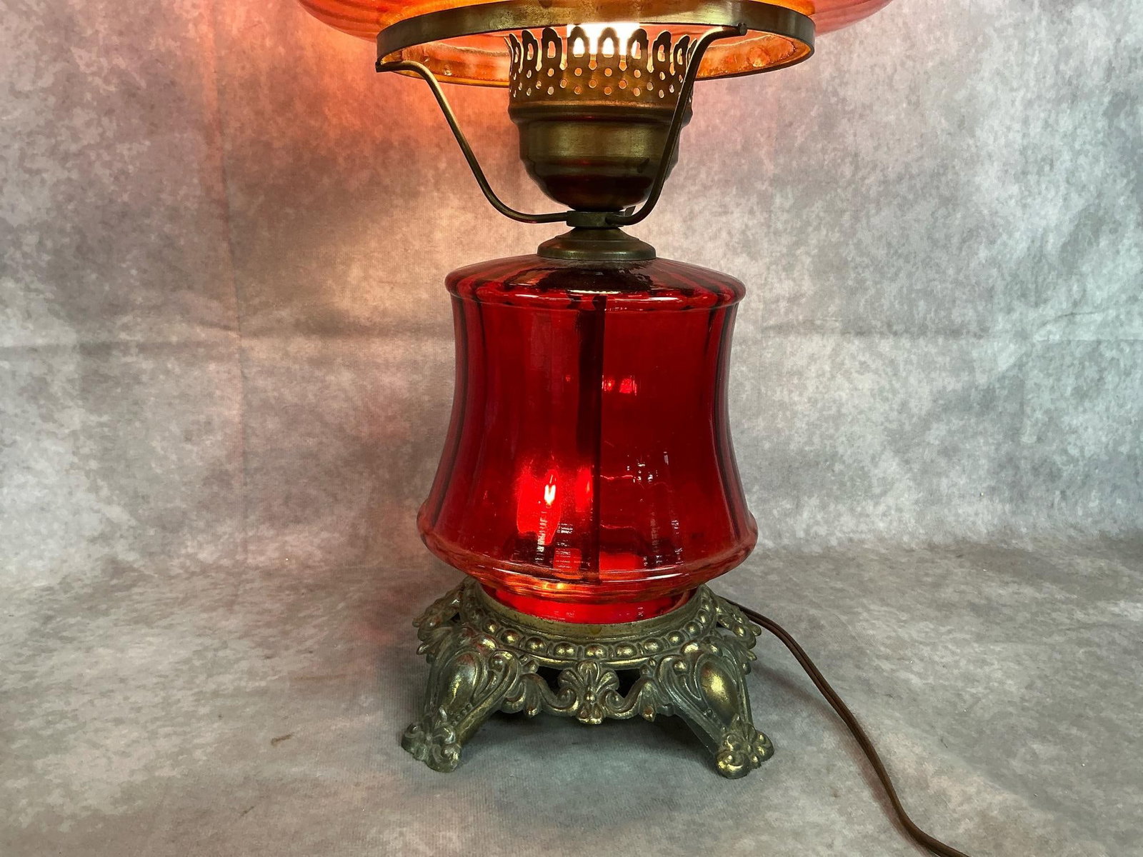 Ruby Red Double Globe Lamp - 3