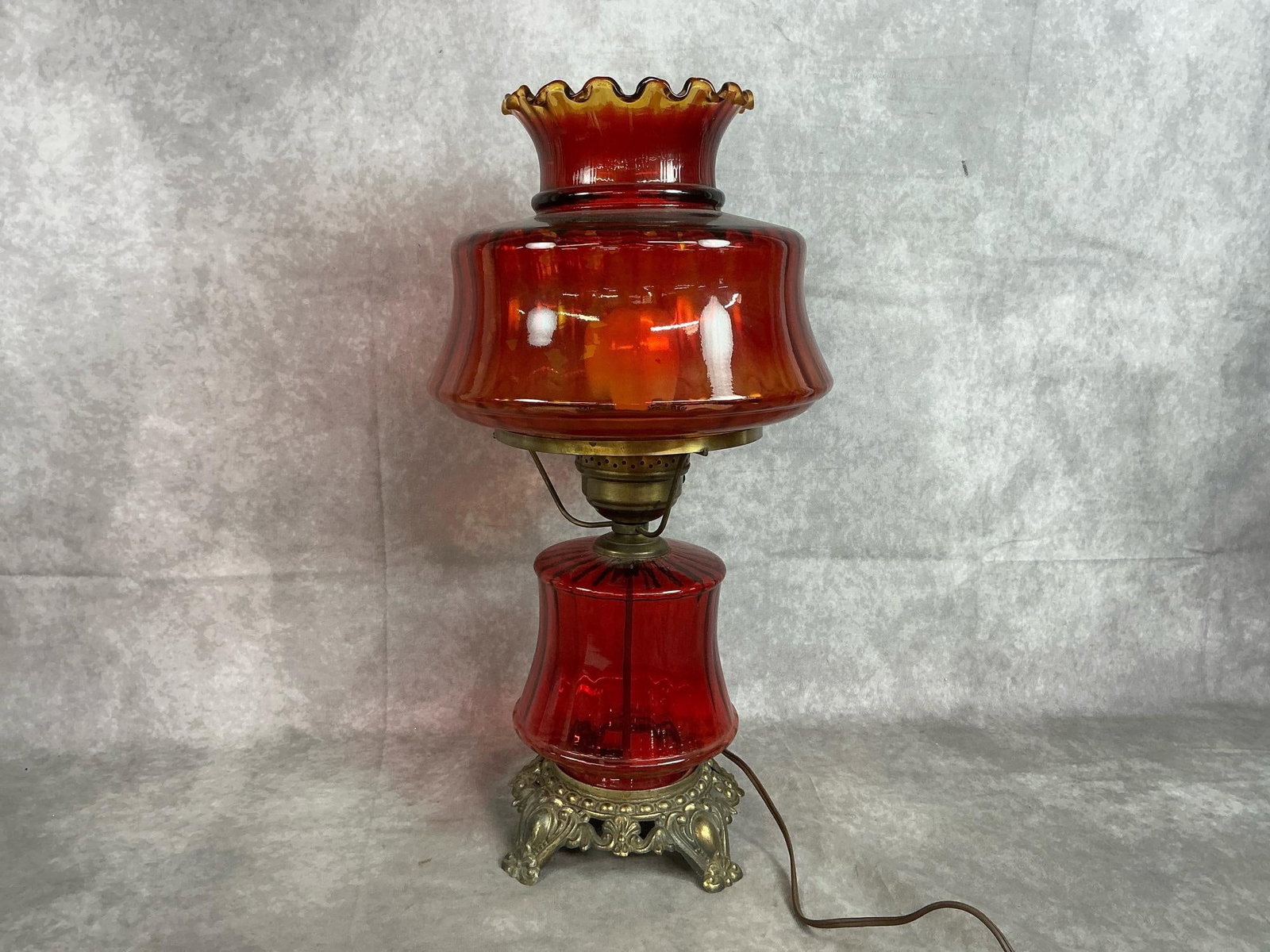 Ruby Red Double Globe Lamp - 4