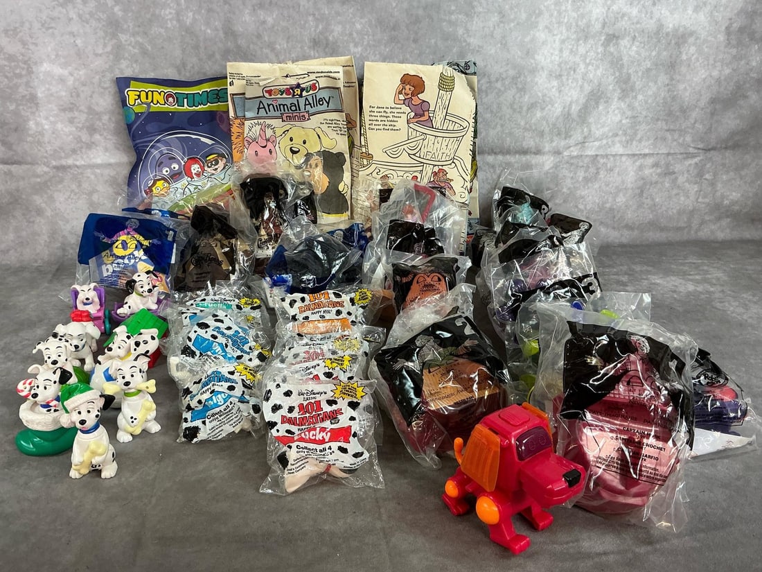 McDonald's Collectible Toys (1 of 4)