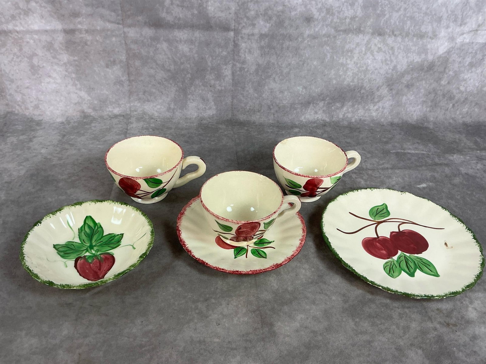 Blue Ridge Pottery Dinnerware - 5