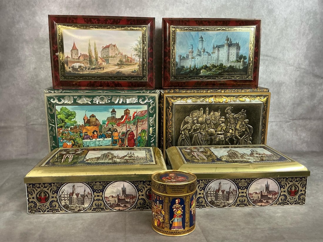 Collectible Biscuit Tins (1 of 9)