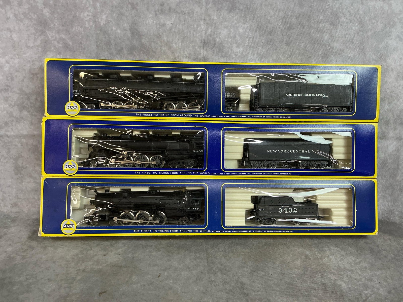 AHM Train Engine & Car Sets (1 of 6)