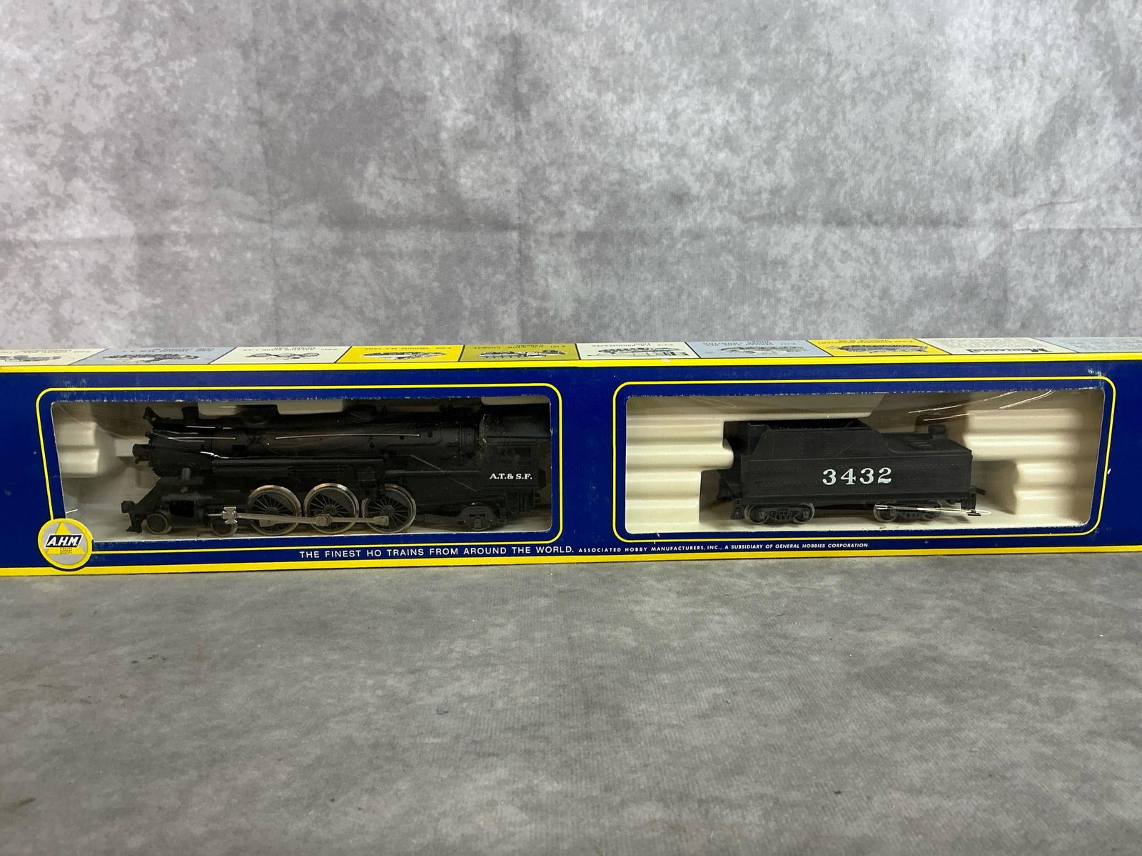 AHM Train Engine & Car Sets - 4