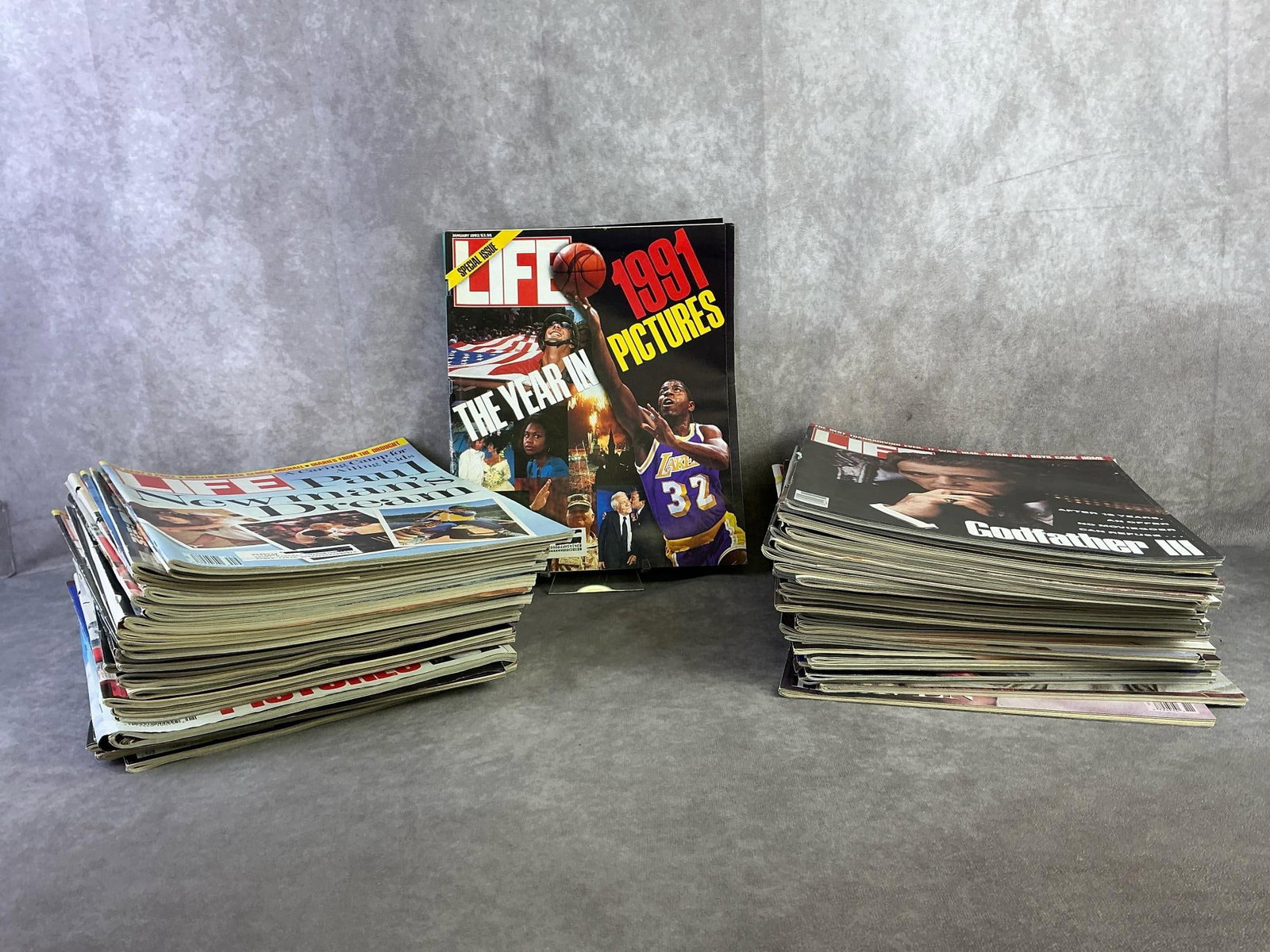 Life Magazines (1 of 8)