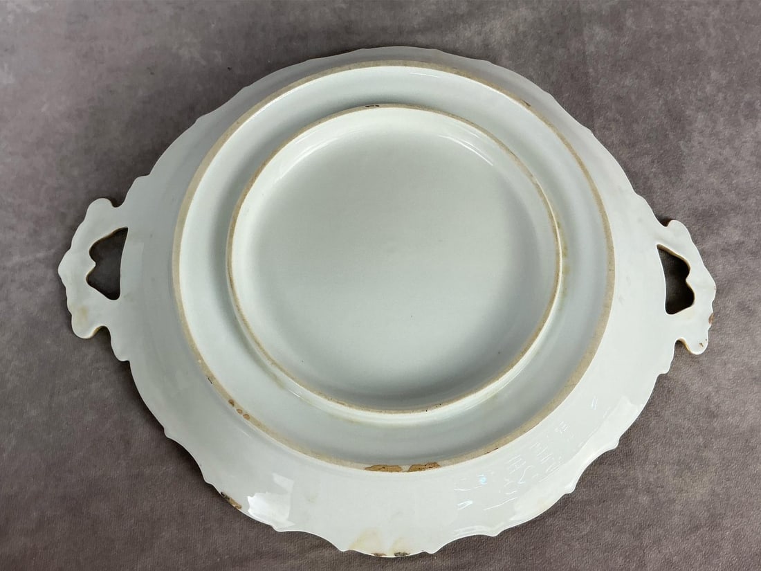 Porcelain Guilded Tureen - 5