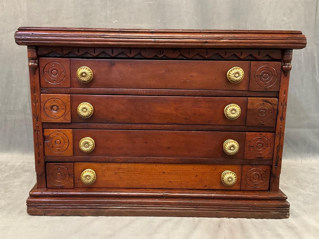 Spool Cabinet (1 of 10)