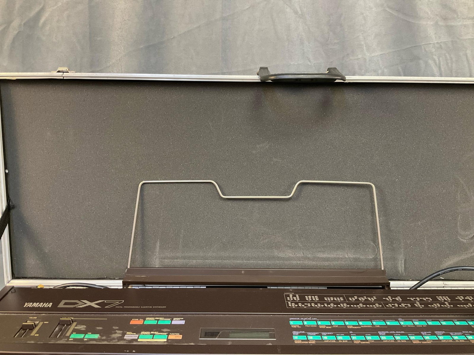 Yamaha Keyboard - 4