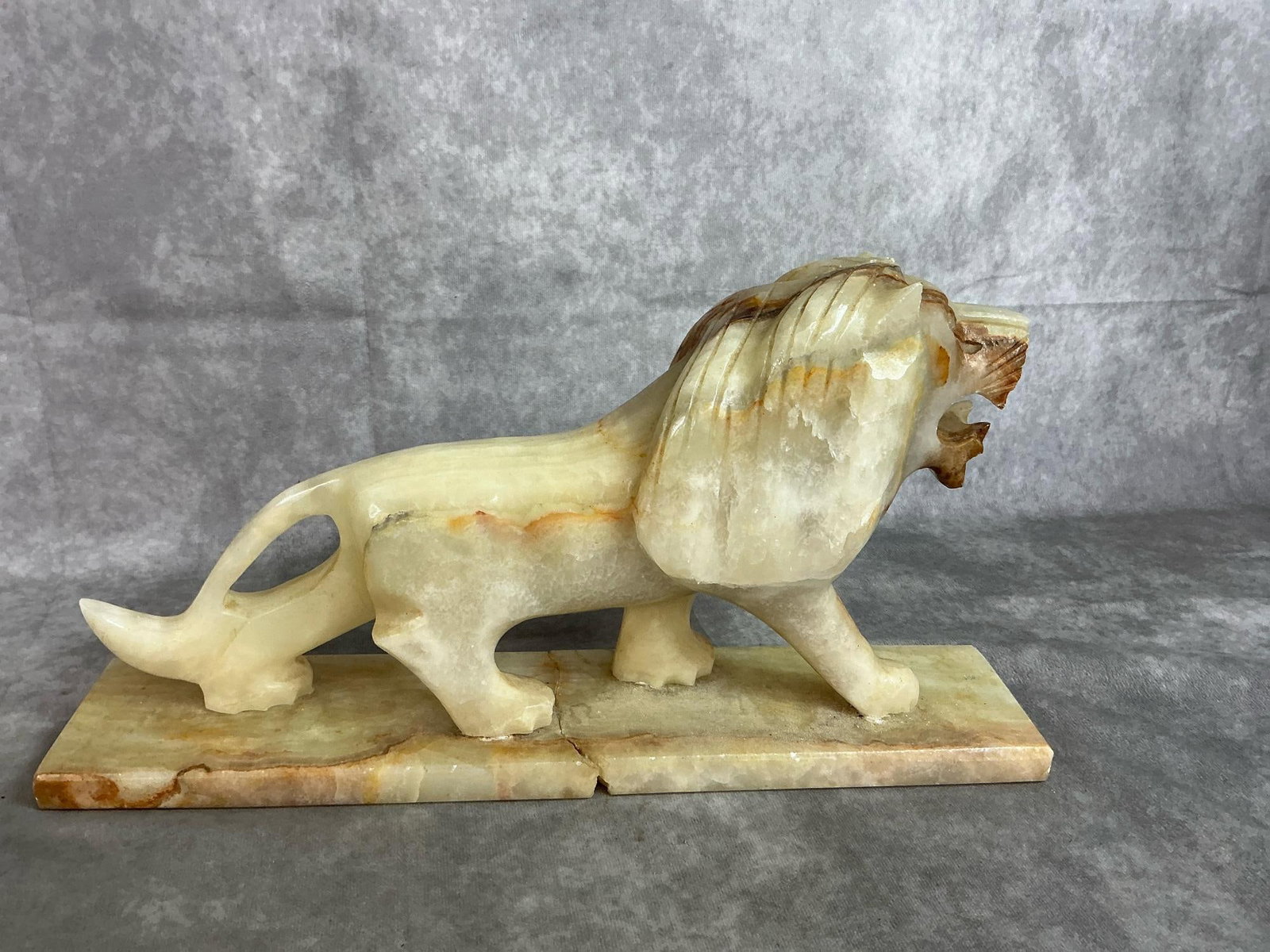 Marble Lion Sculpture - 3