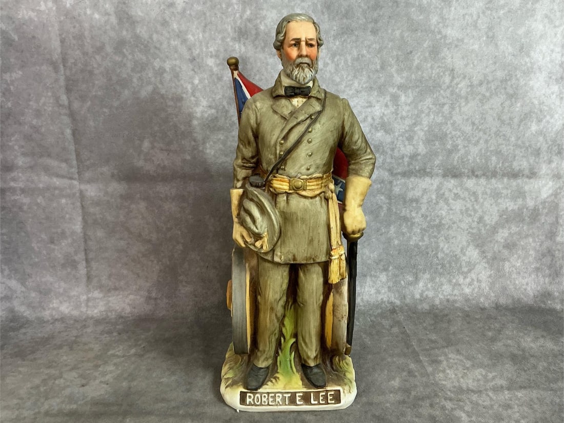 Robert E Lee Collectible Decanter - 2
