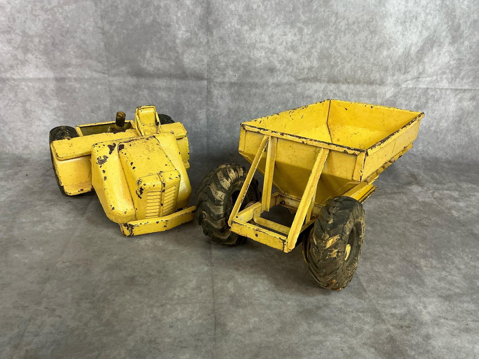 Toy Earth Mover - 3