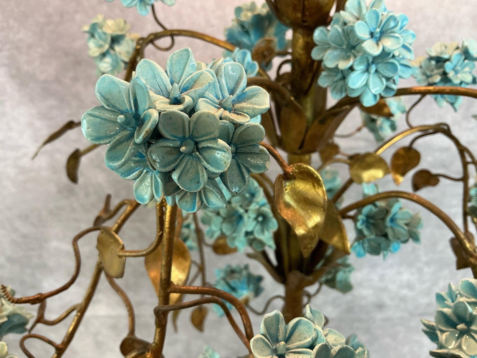 Hydrangea Table Lamp - 5