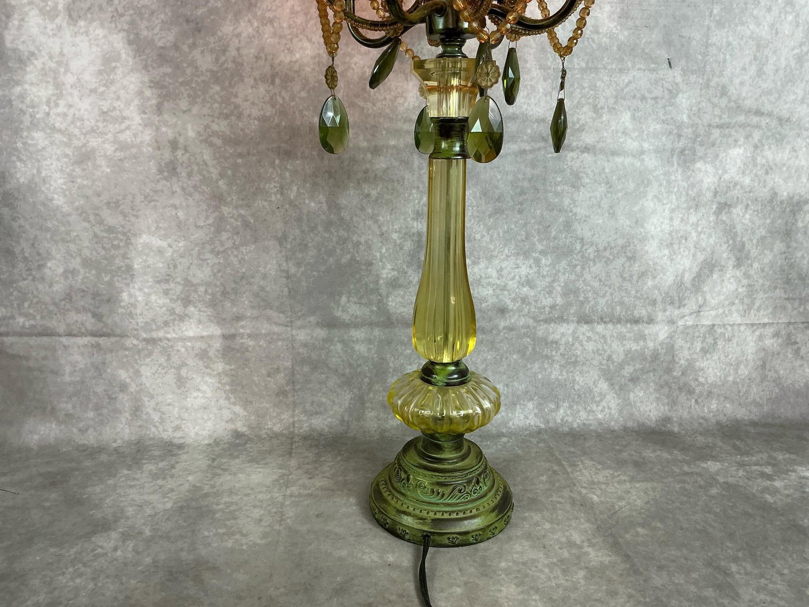 Green Chandelier Table Lamp - 3