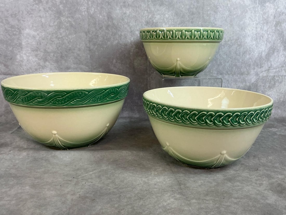 Longaberger Nesting Mixing Bowls (1 of 6)