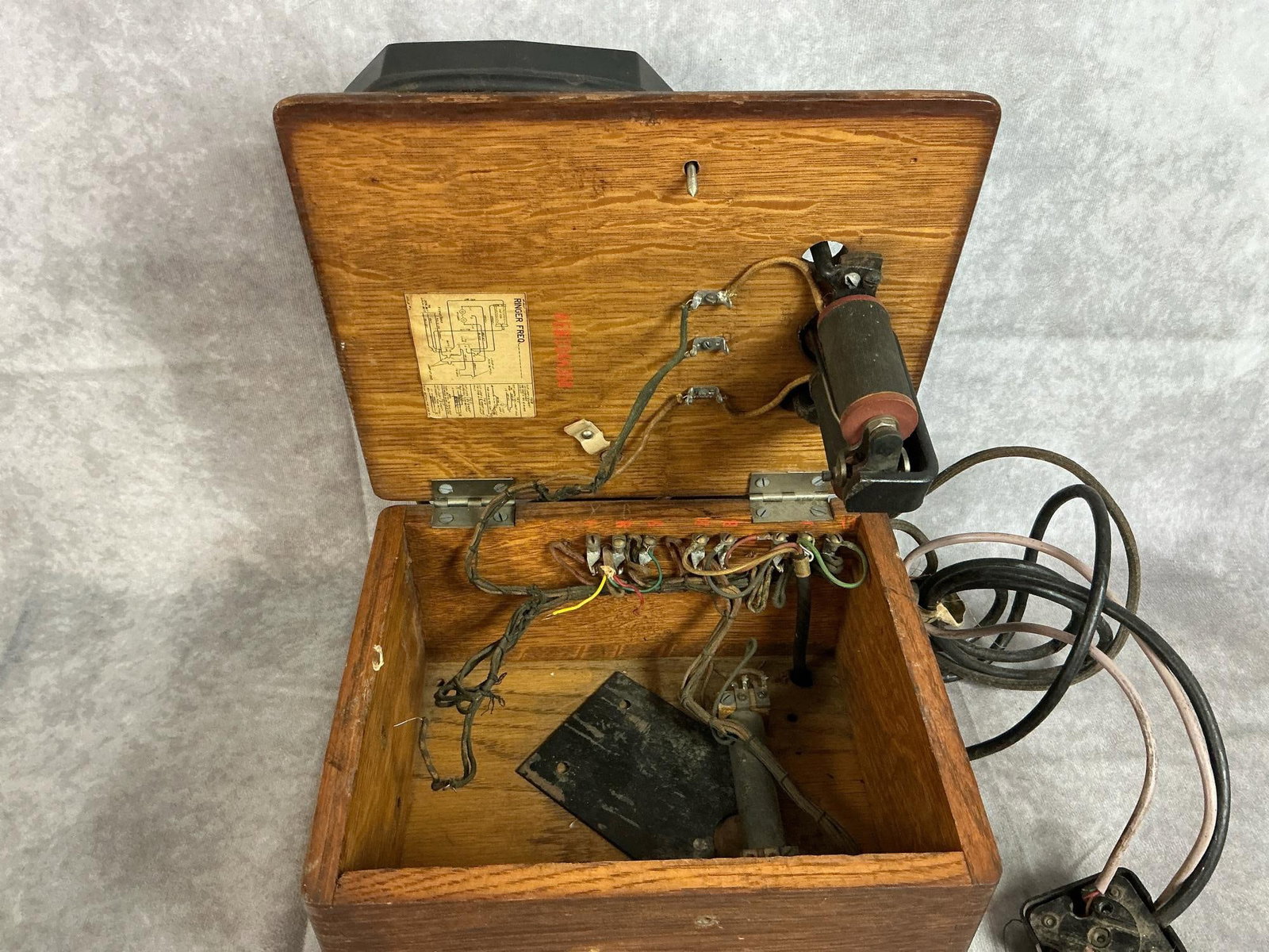 Vintage Telephone - 3
