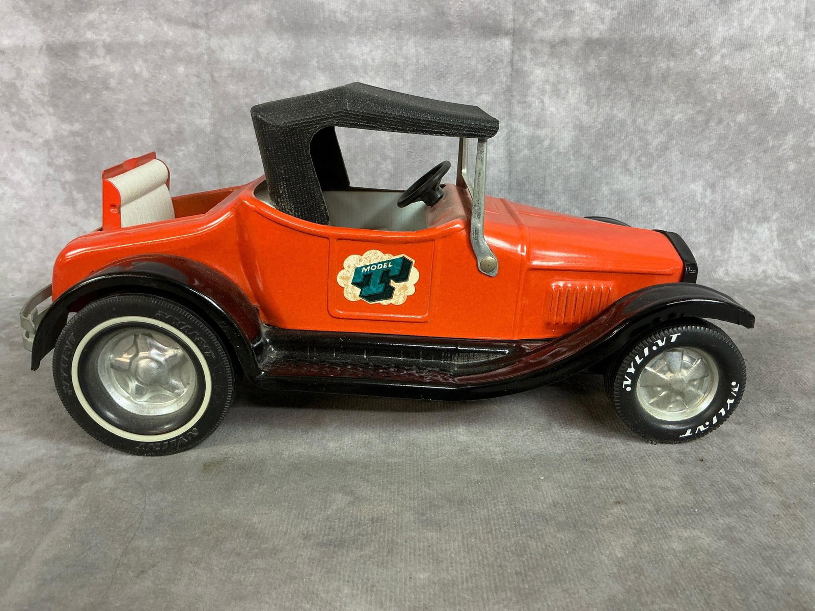 Nylint Model T Roadsters - 2