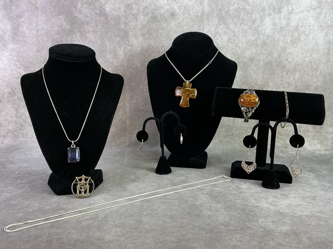 Sterling Silver Jewelry (1 of 7)