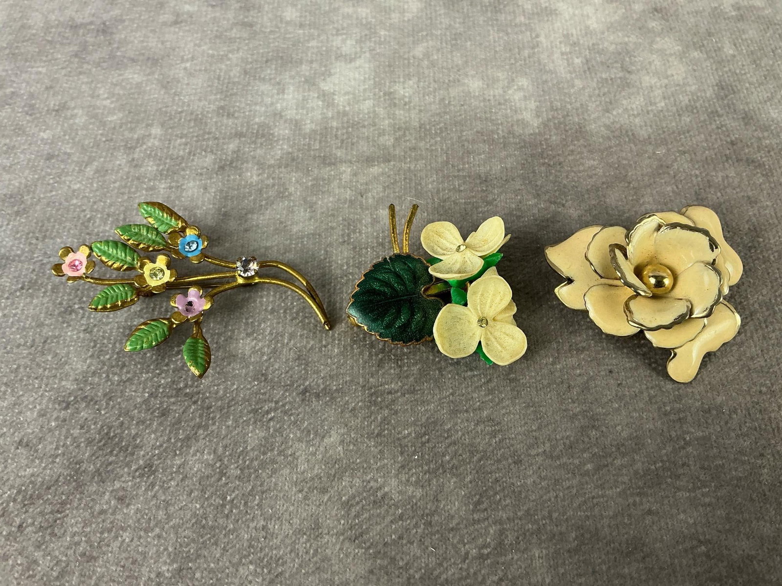 Costume Jewelry - 17