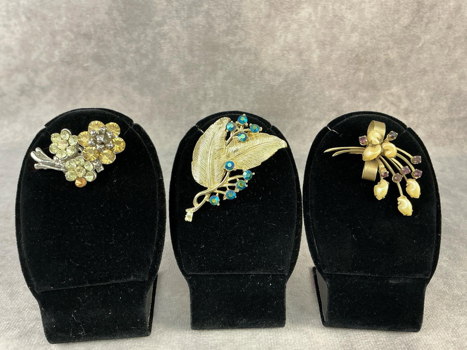 Costume Jewelry - 17