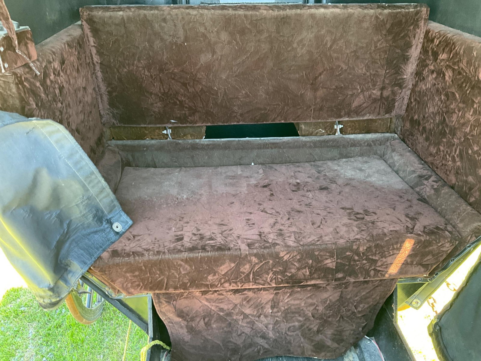 Amish Buggy (Miller & Yoder) - 9