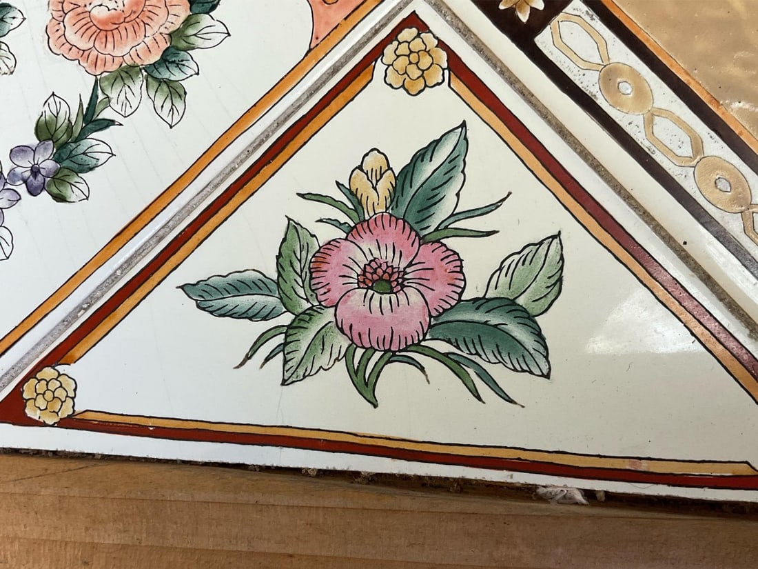 Tiled Wicker Table - 11