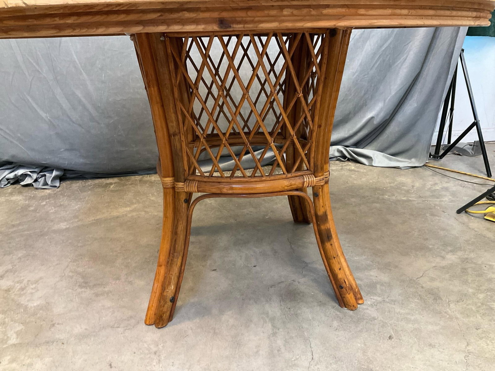 Tiled Wicker Table - 9