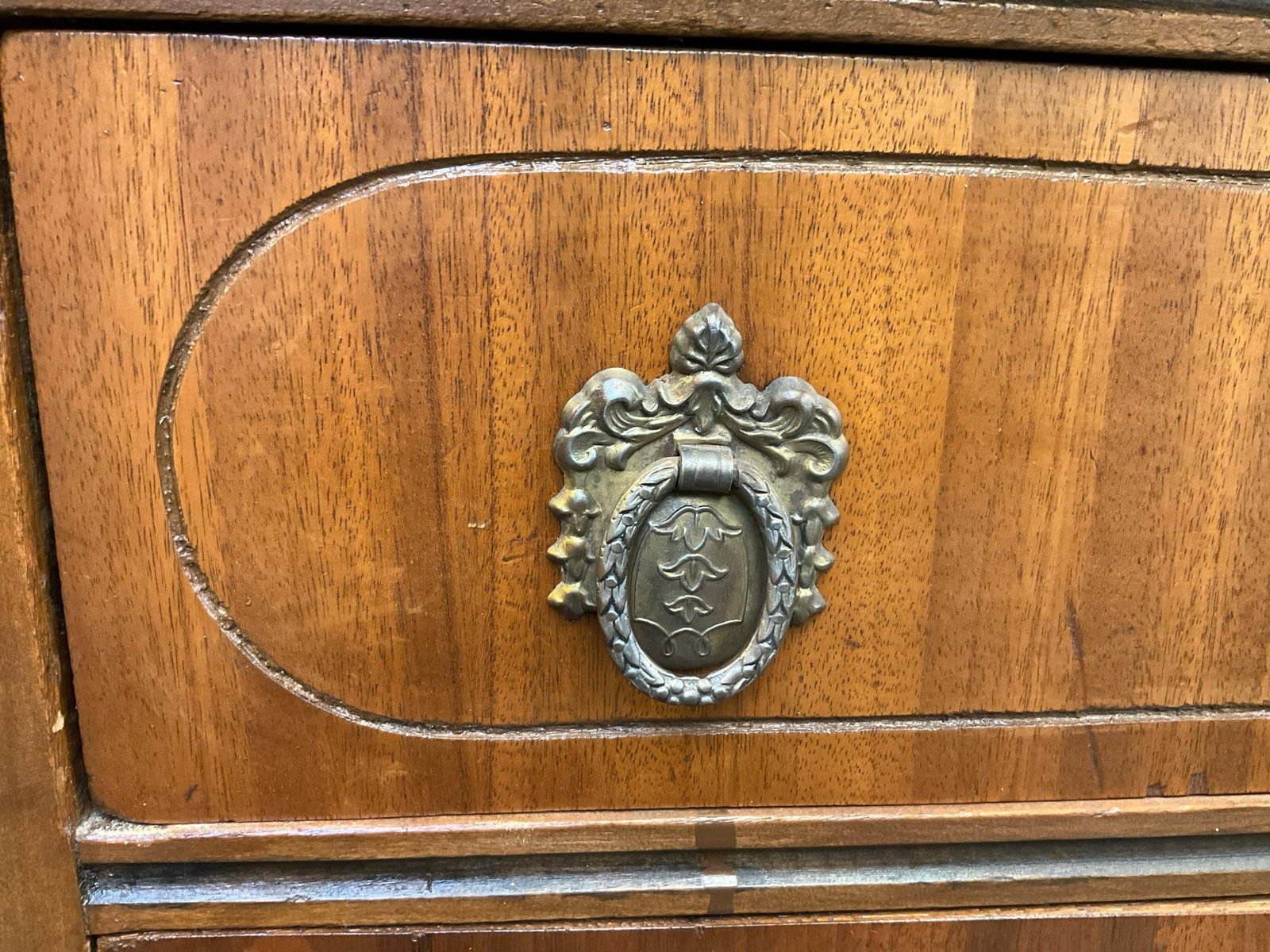 Sideboard - 5