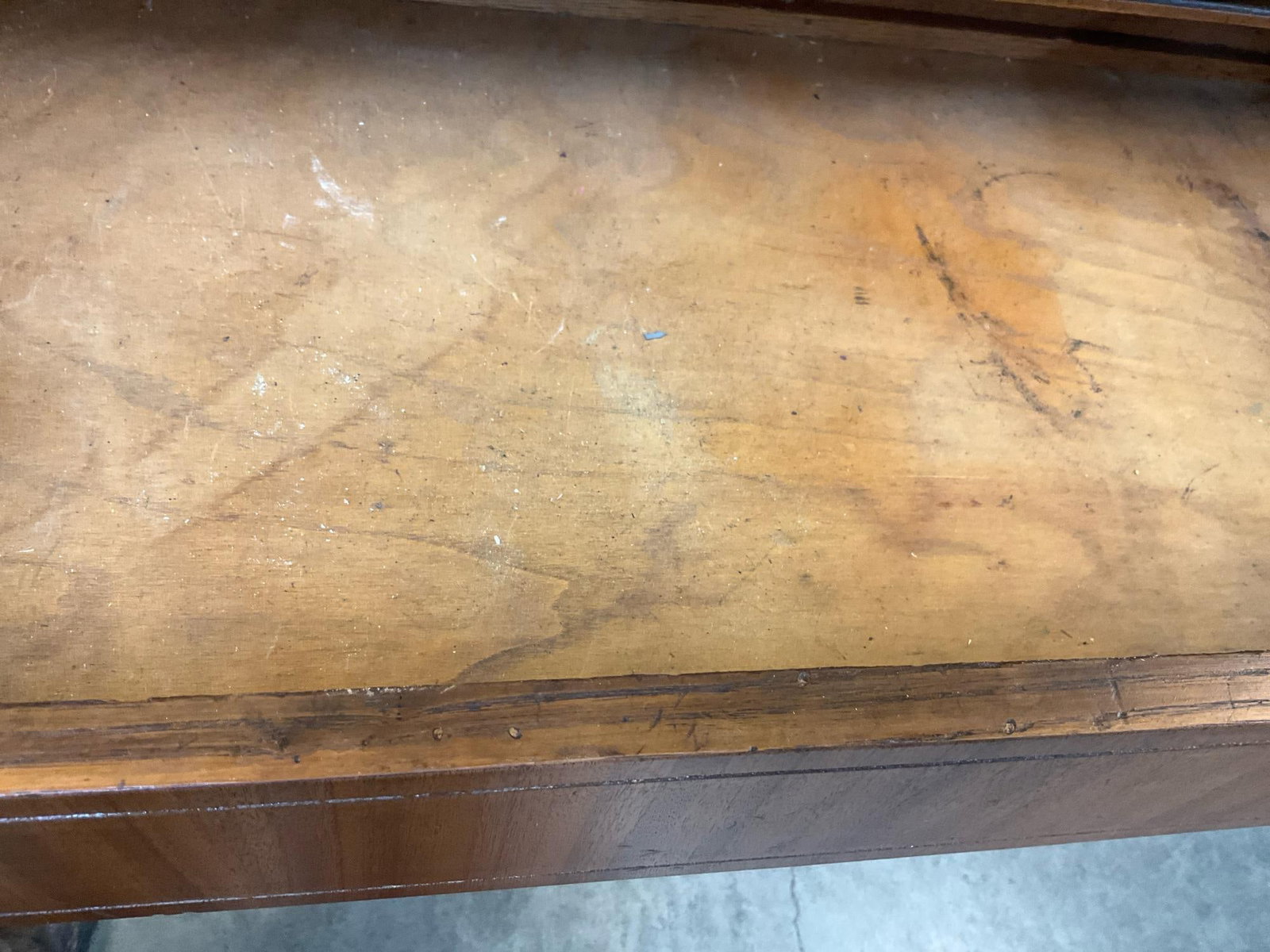 Sideboard - 7
