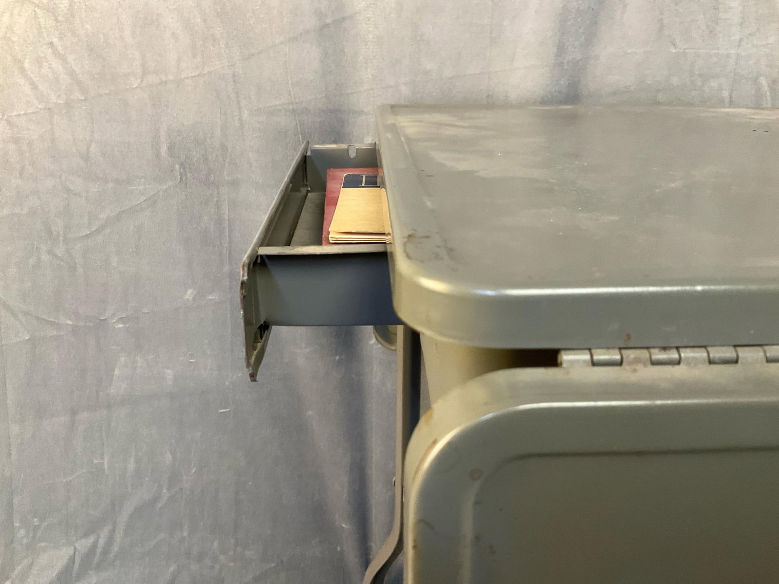 Typewriter Table - 8