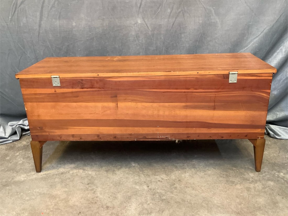 Lane Blanket Chest - 7